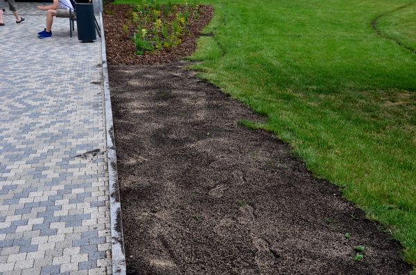 Garden Top Dressing Service